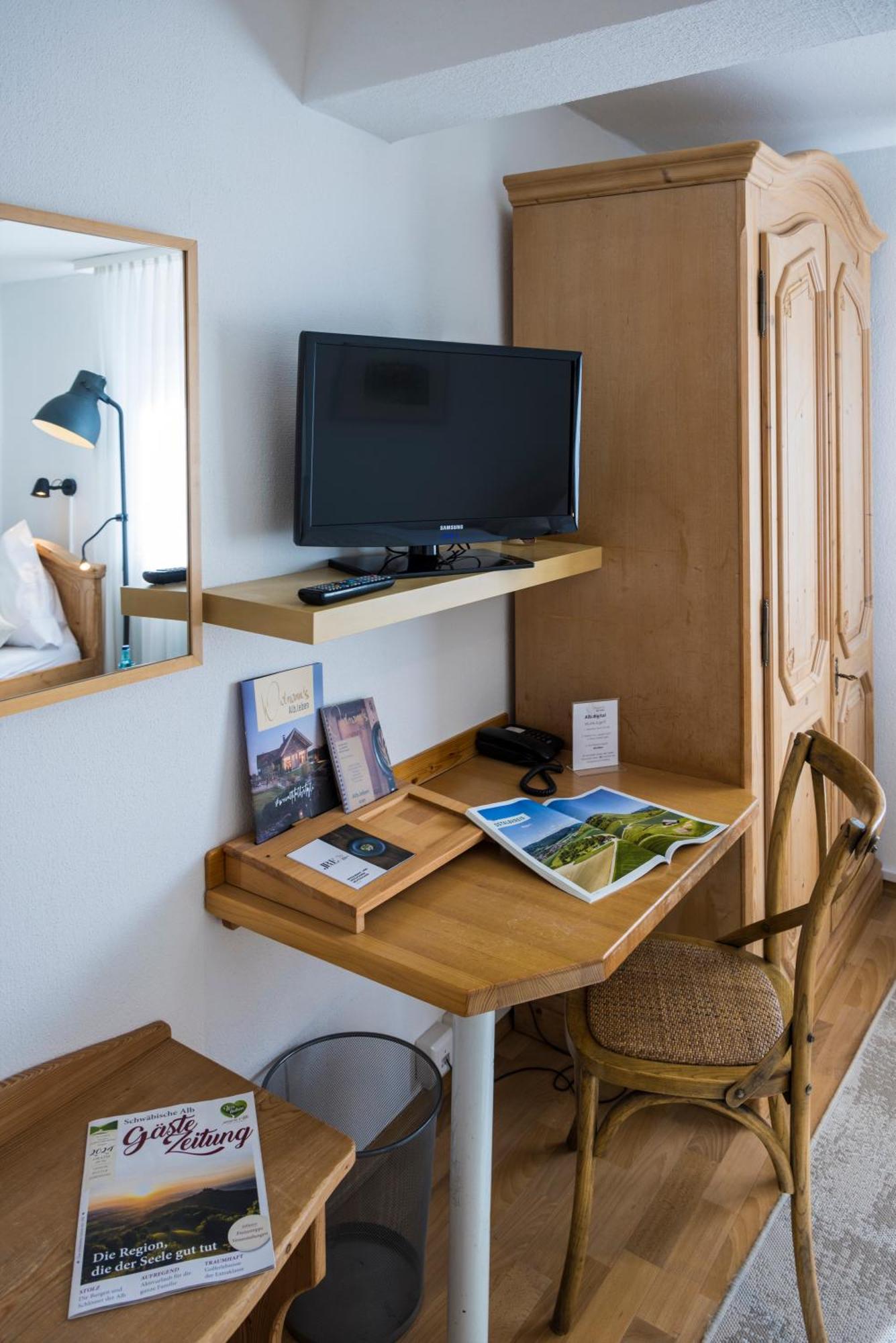 Widmann'S Loewen Hotel Konigsbronn ภายนอก รูปภาพ